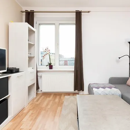 Apartment Batorego 24 *